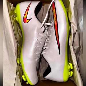 Nike Jr. Mercurial Vapor X FG